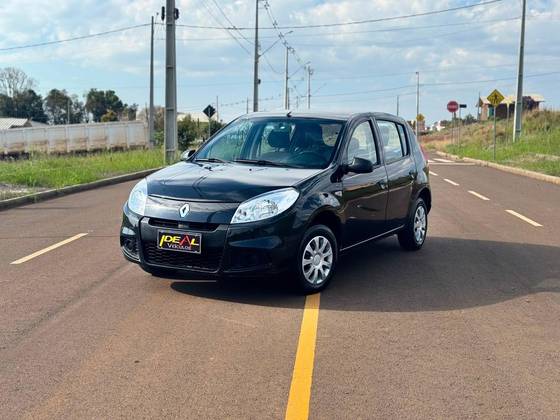RENAULT SANDERO 1.0 AUTHENTIQUE 16V FLEX 4P MANUAL RENAULT SANDERO 1.0 AUTHENTIQUE 16V FLEX 4P MANUAL